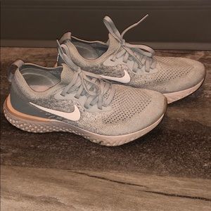 Nike Flyknit Tennis Shoes, Mint & Pink, Size 6.5